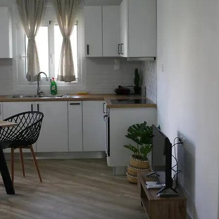 Aeraki House Apartment Lefkada City