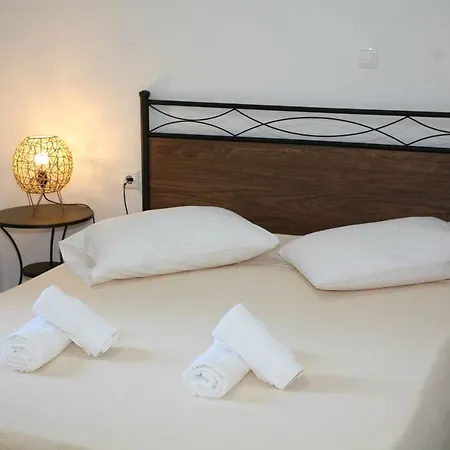 Aeraki House Apartment *